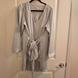 Leyden Women's Soft Gray Tie-Front Dress Size Large